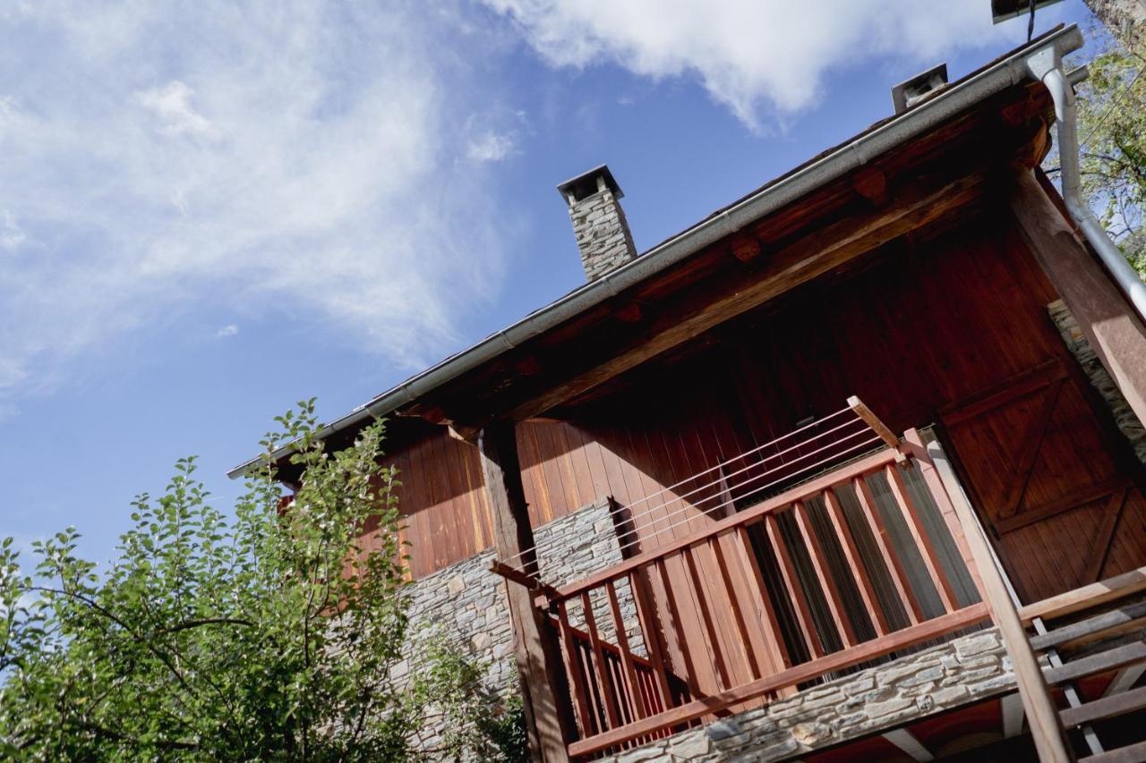 El Xalet De La Vall De Cardos Lladros Kültér fotó